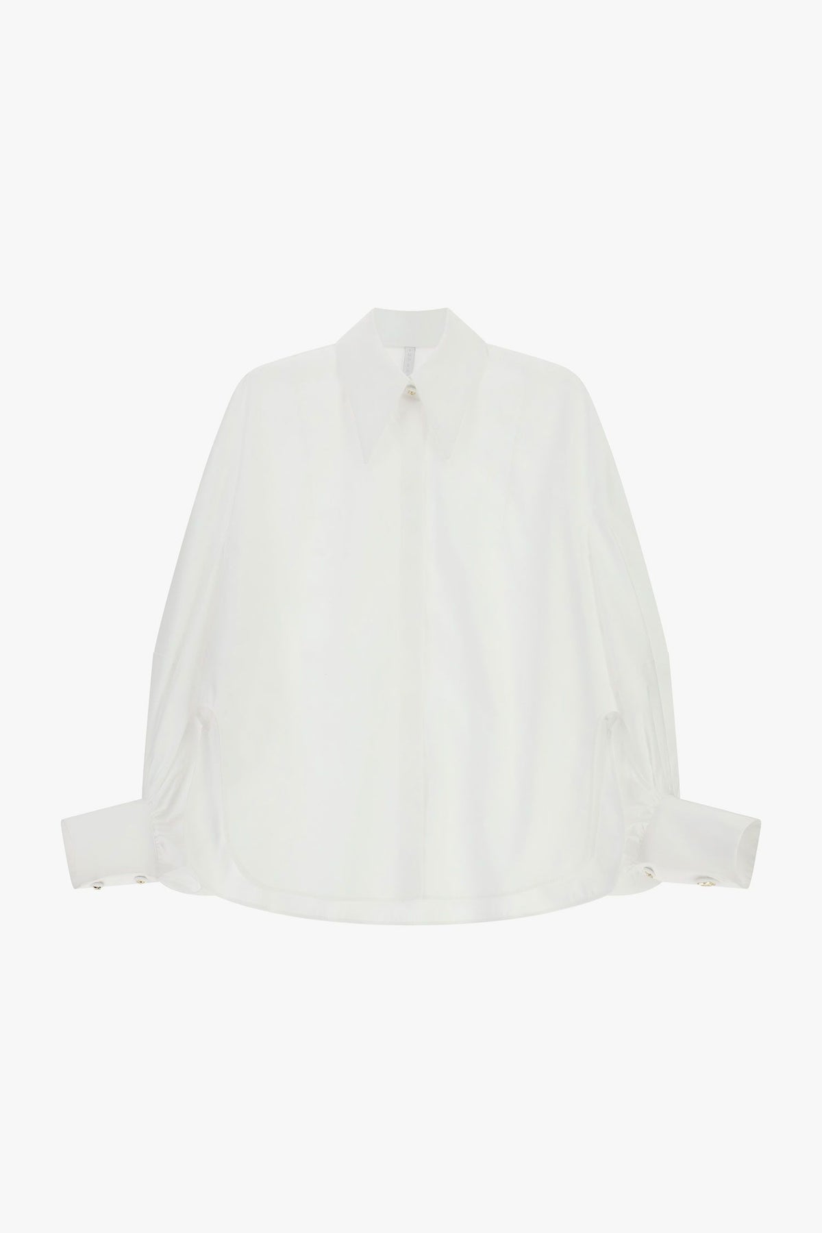 Camicia con maniche ampie e colletto classico