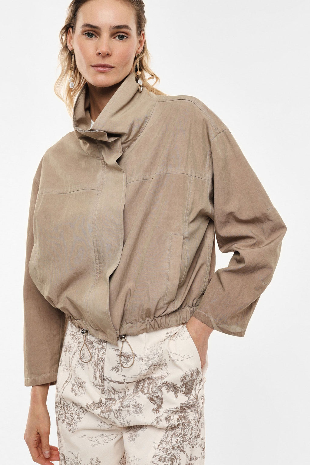 Giacca camicia collo alto