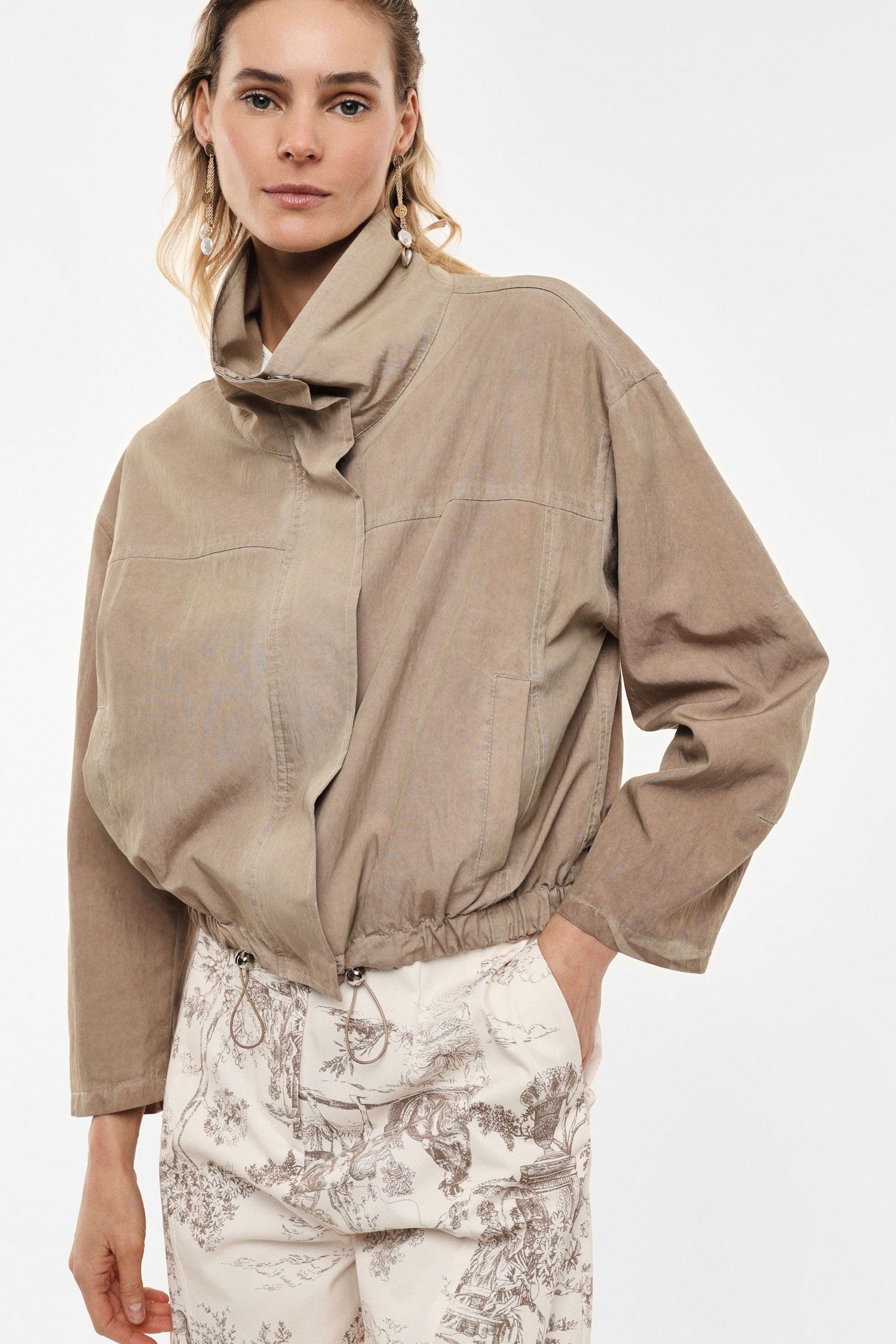 Giacca camicia collo alto