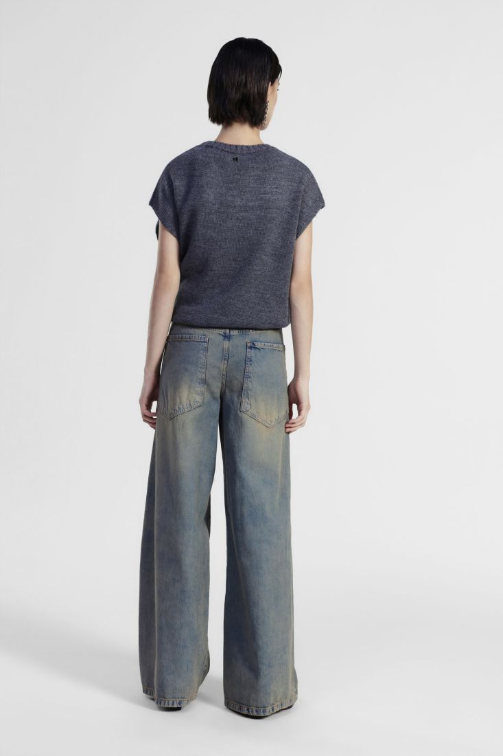 Jeans a gamba ampia vita alta con lavaggio vissuto