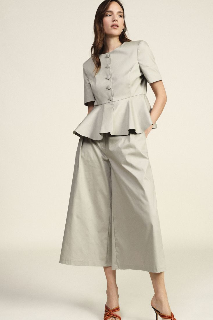 Pantaloni palazzo ampi con vita alta e pieghe