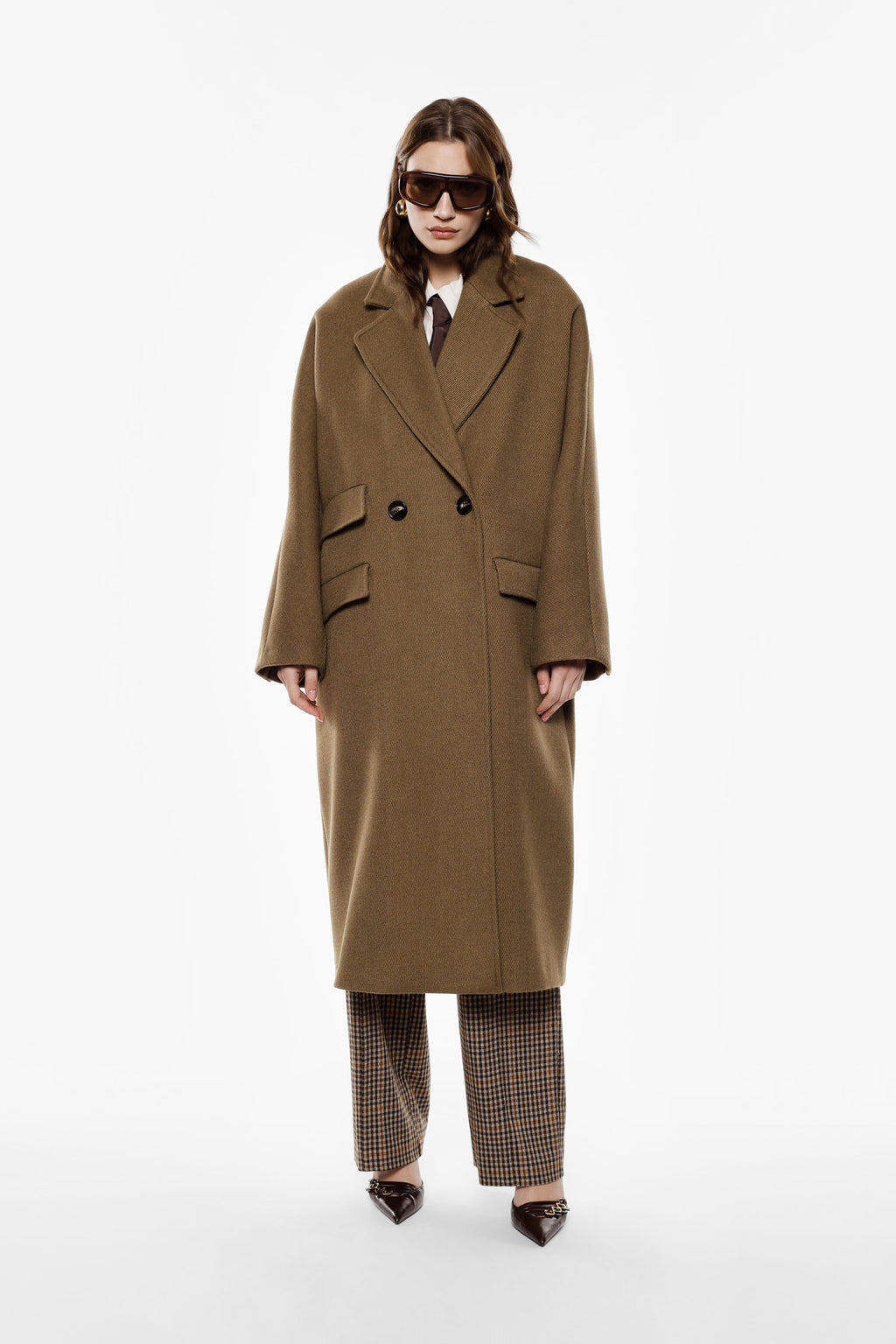 Cappotto over doppio petto con tasche laterali