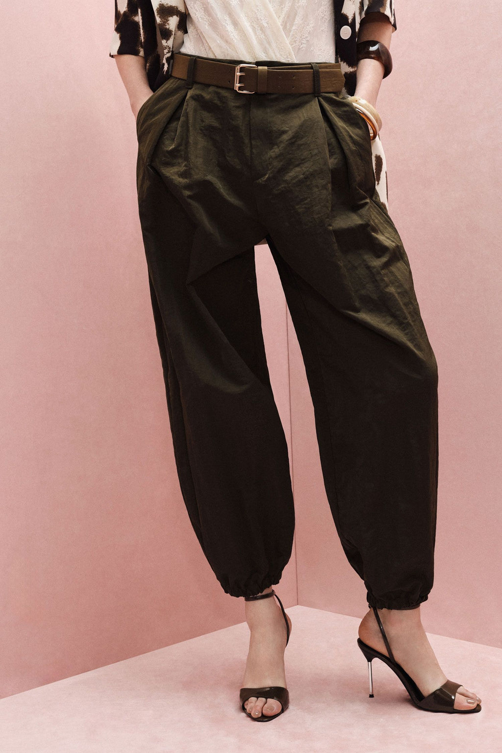 Pantaloni jogging a vita alta