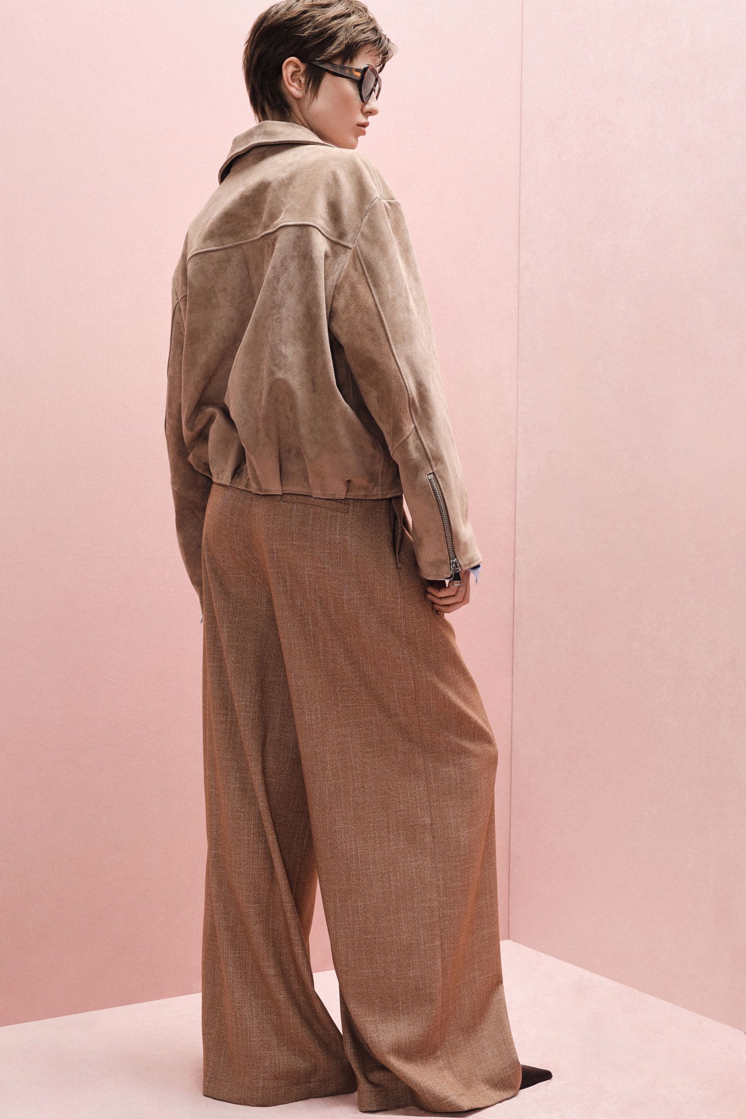 Pantaloni palazzo a vita alta con cintura intrecciata