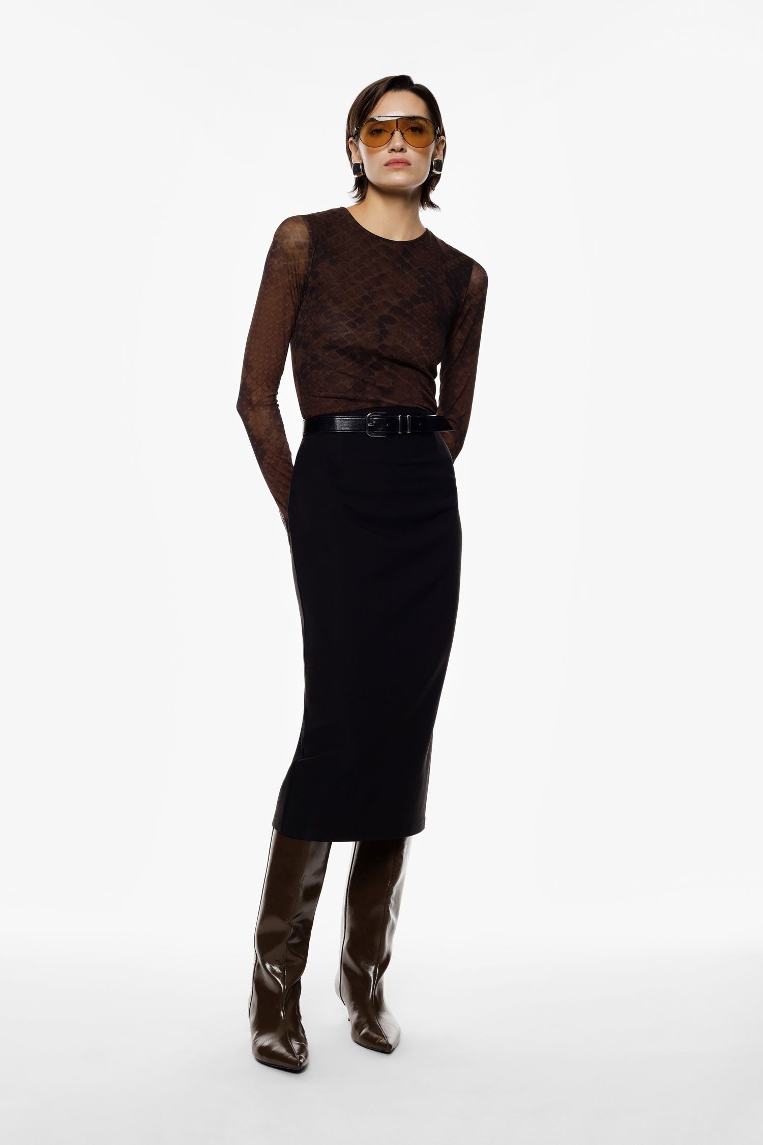 Gonna midi a tubino con spacco posteriore