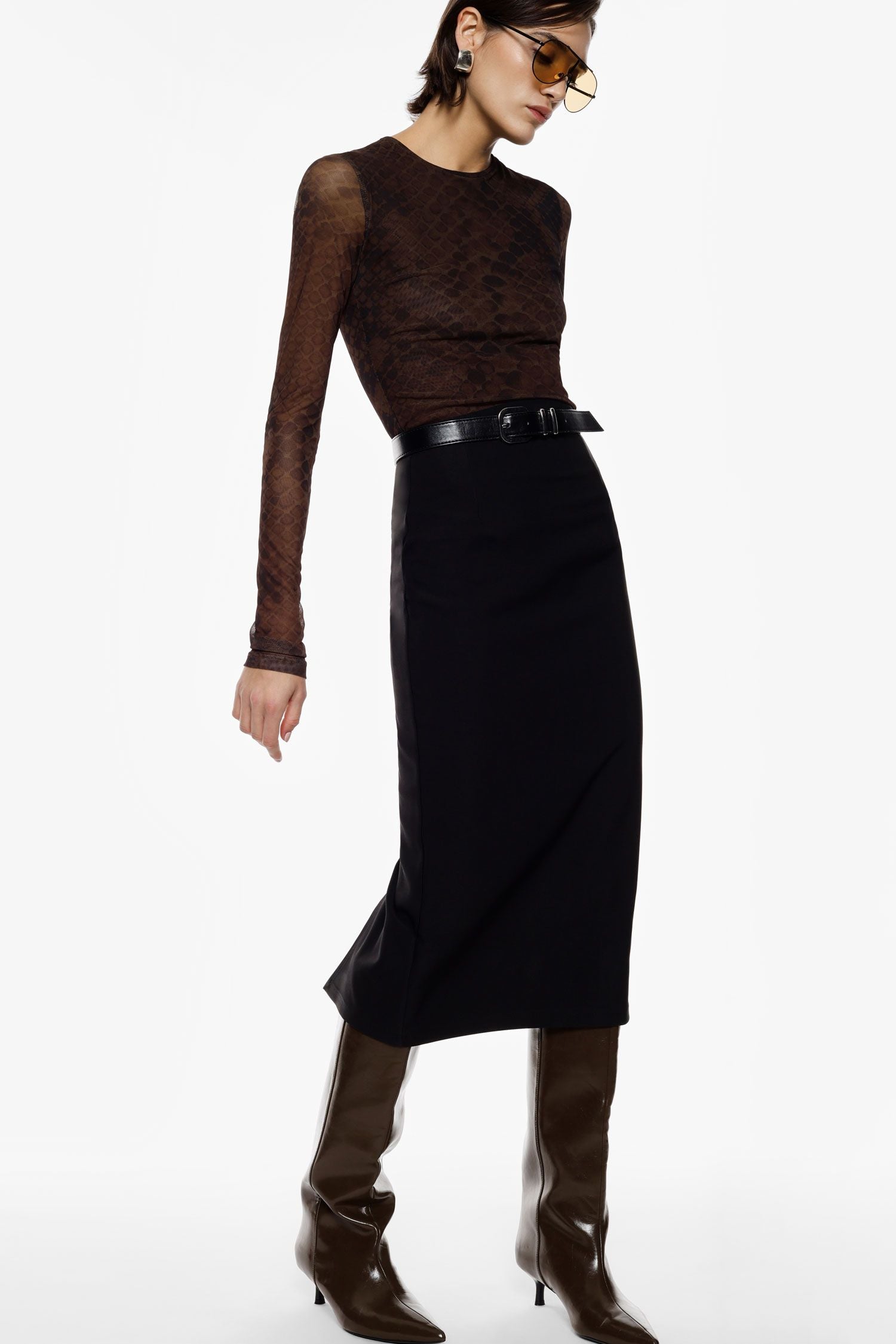 Gonna midi a tubino con spacco posteriore