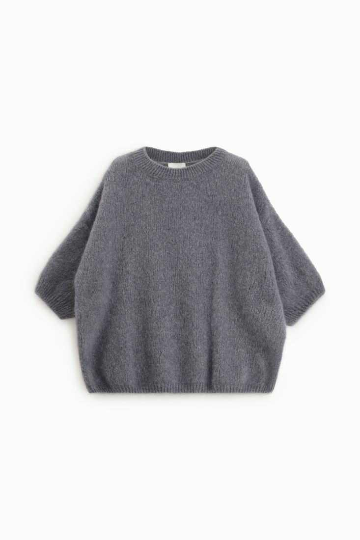 Maglione oversize girocollo maniche tre quarti