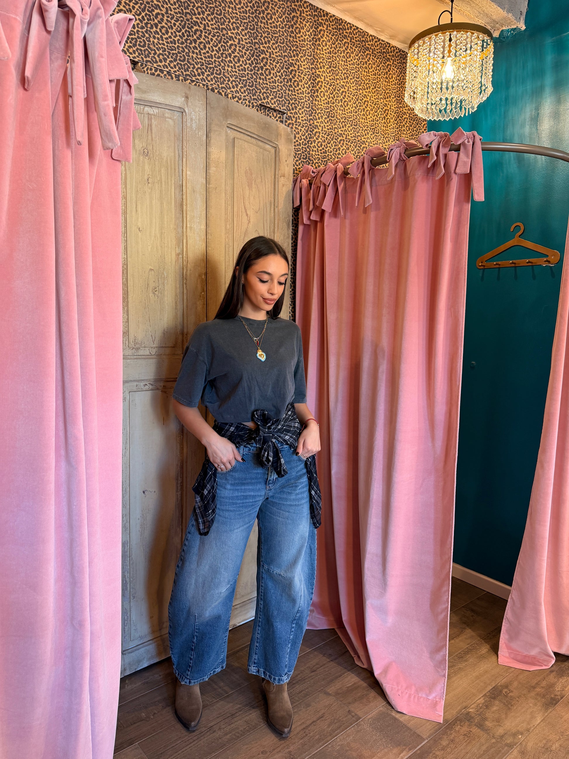 T-shirt maniche corte nodo e inserti quadri