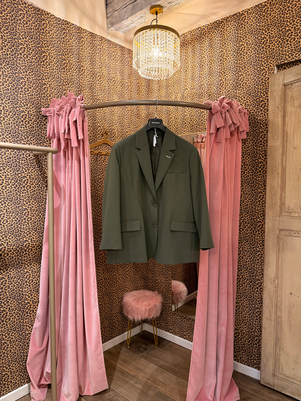 Blazer over con chiusura due bottoni