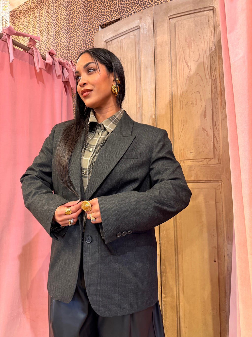 Blazer regular fit con abbottonatura a due bottoni