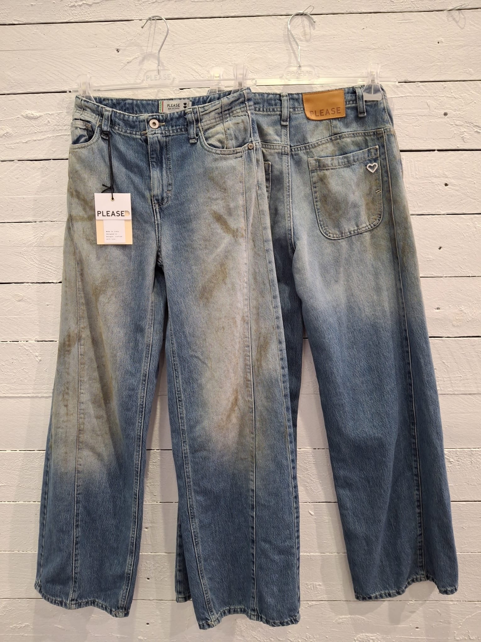 Jeans worker
