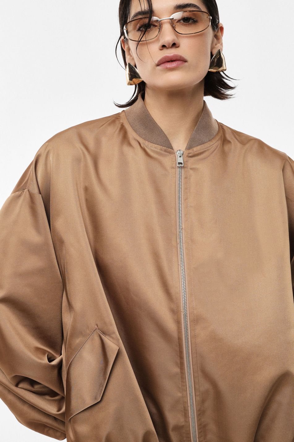 Bomber over con tasche applicate