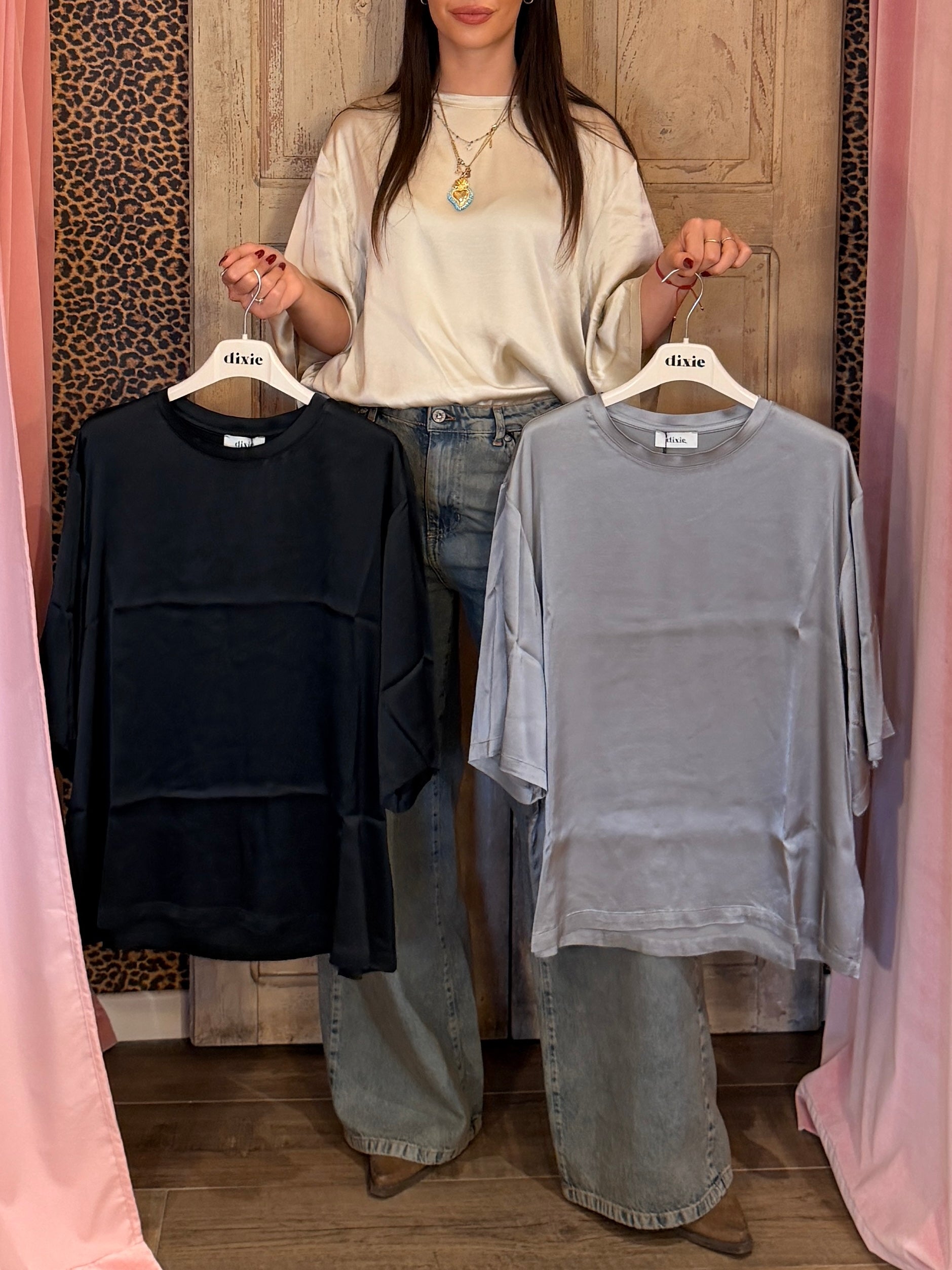 Top ampio manica al gomito girocollo minimal