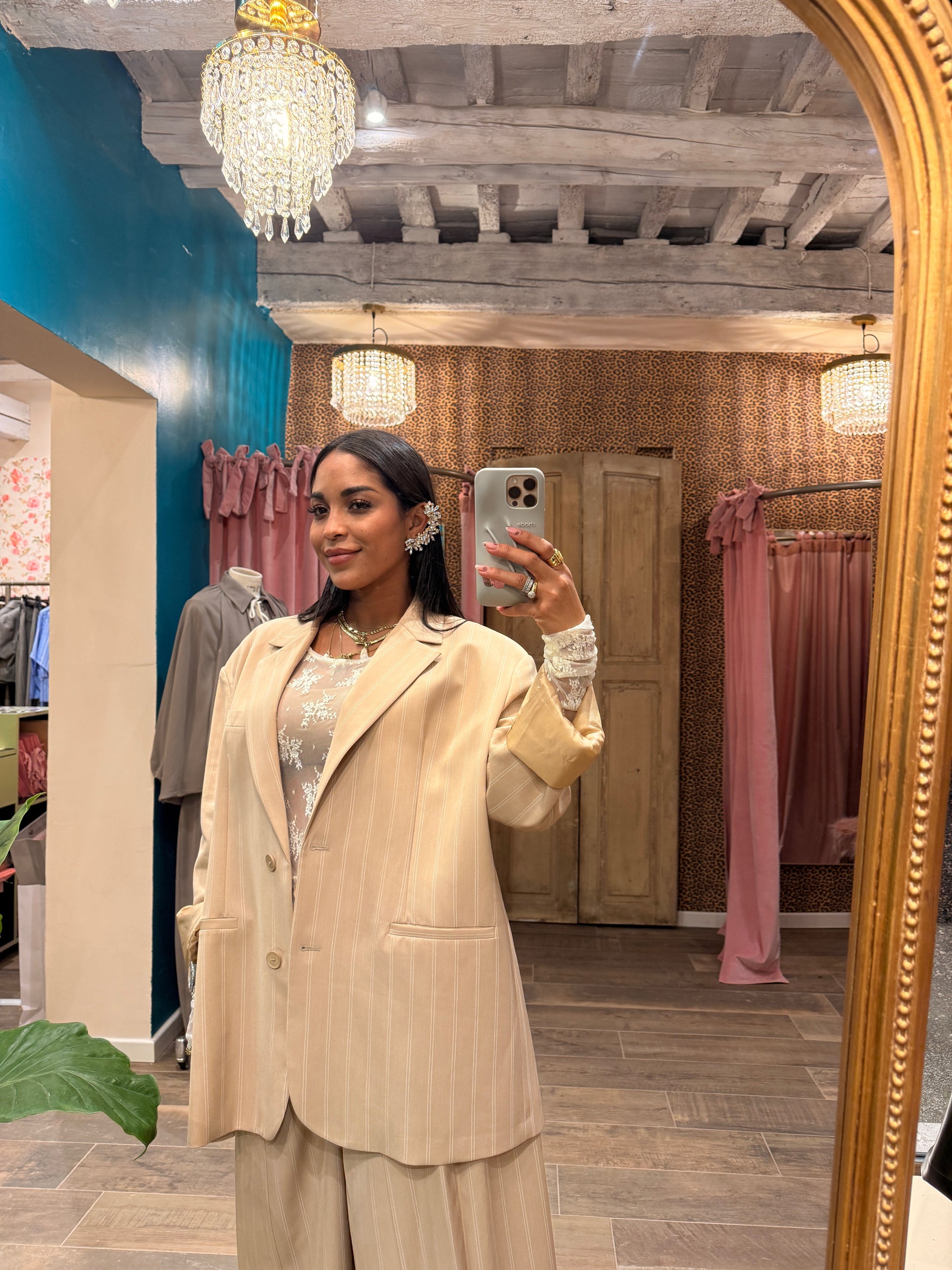 Blazer a righe con chiusura monopetto