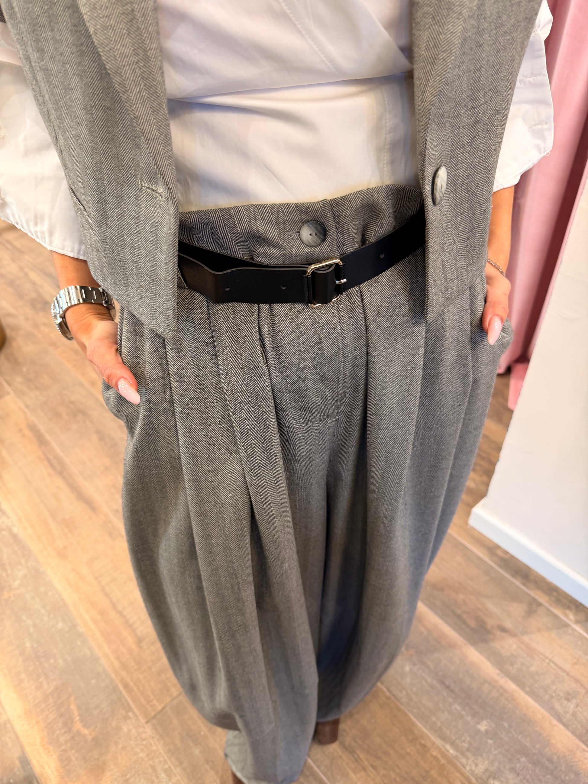 Coordinato blazer crop e pantalone balloon