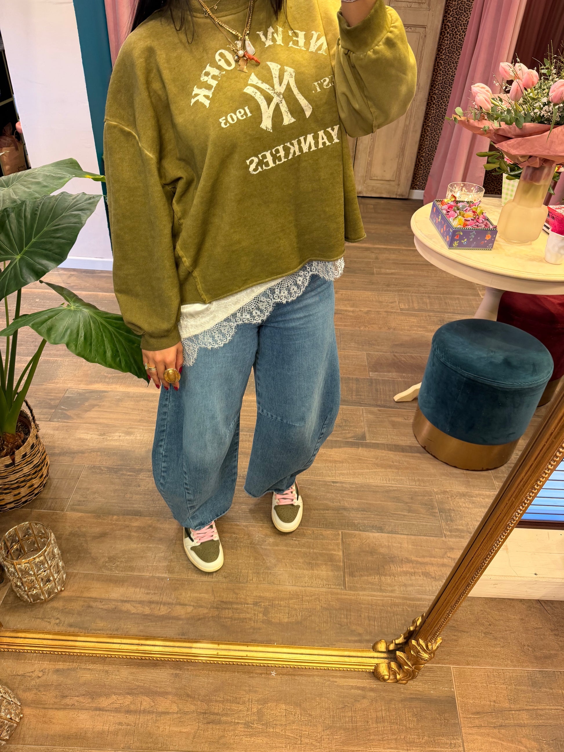 Jeans baloon fit vita alta orlo tagliato