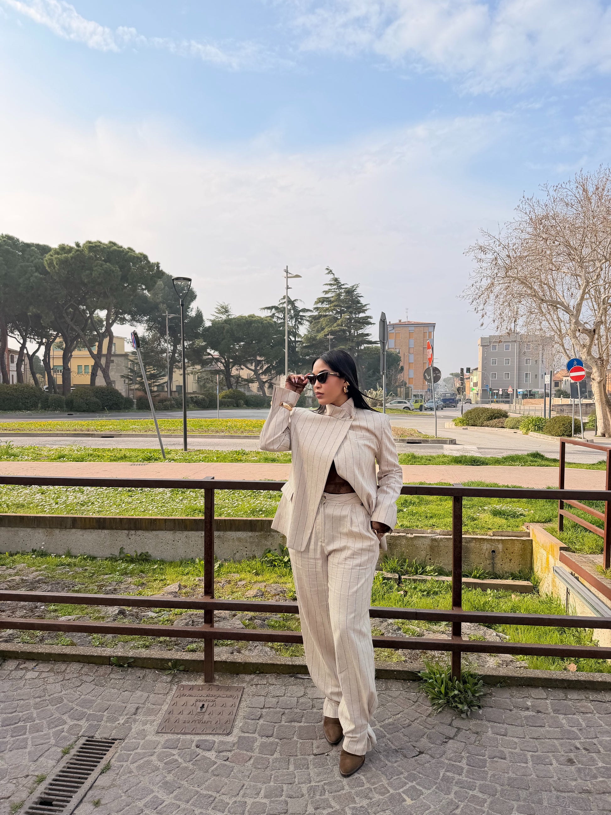 Blazer gessato chiusura coreana