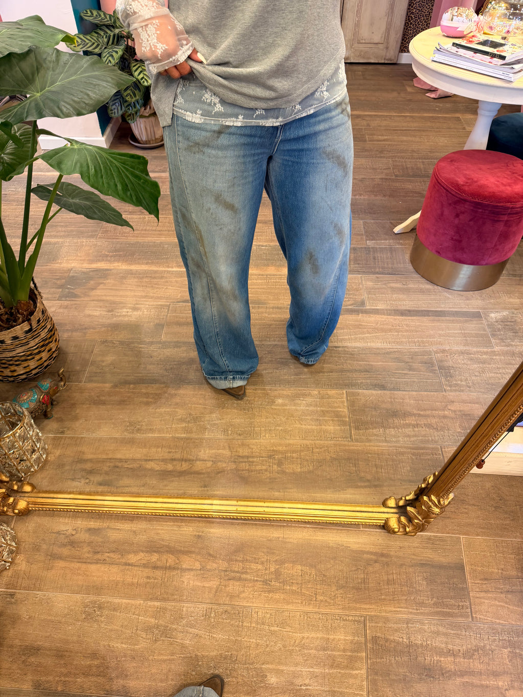 Jeans worker