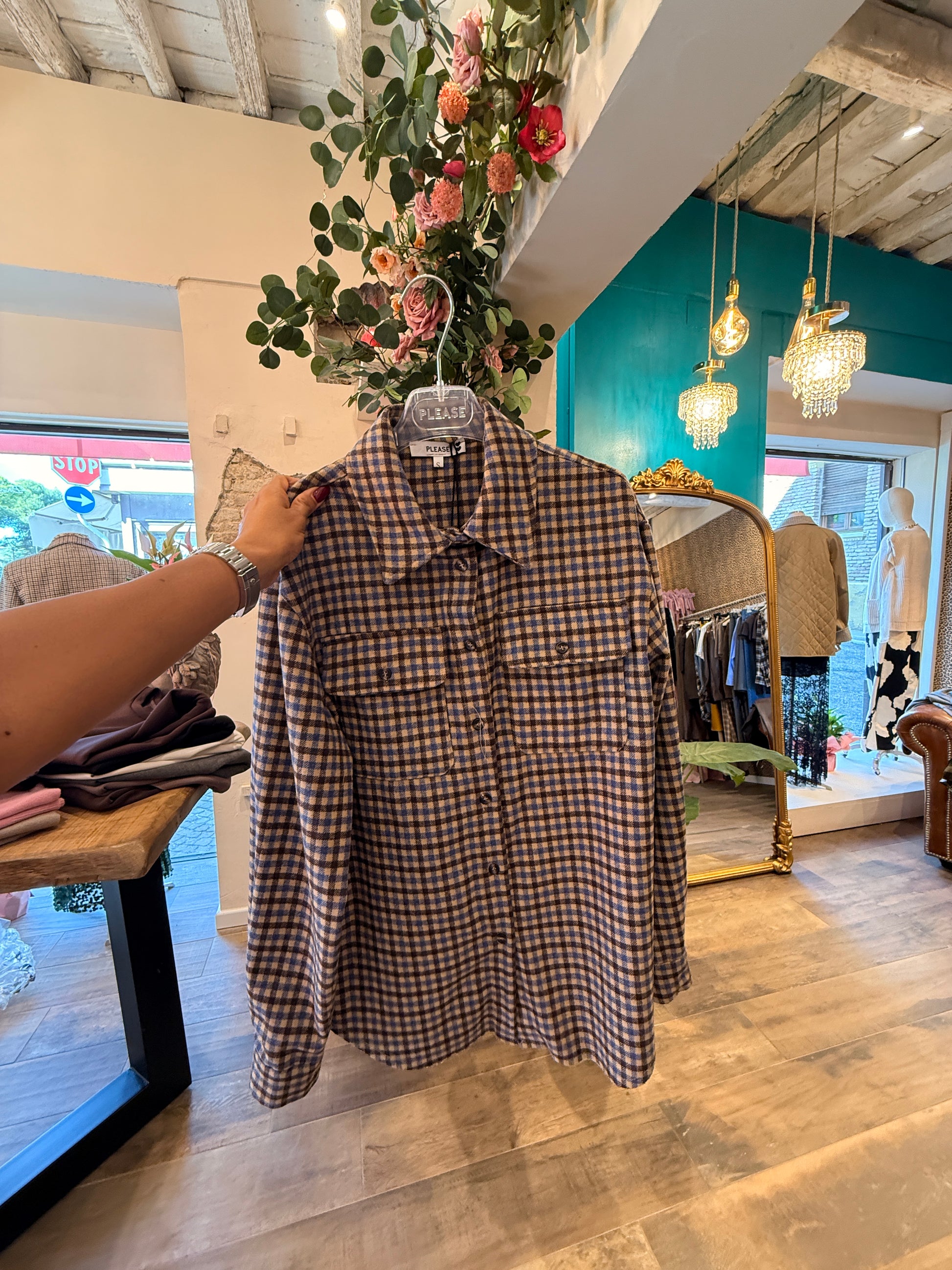 Camicia fantasia check con tasche