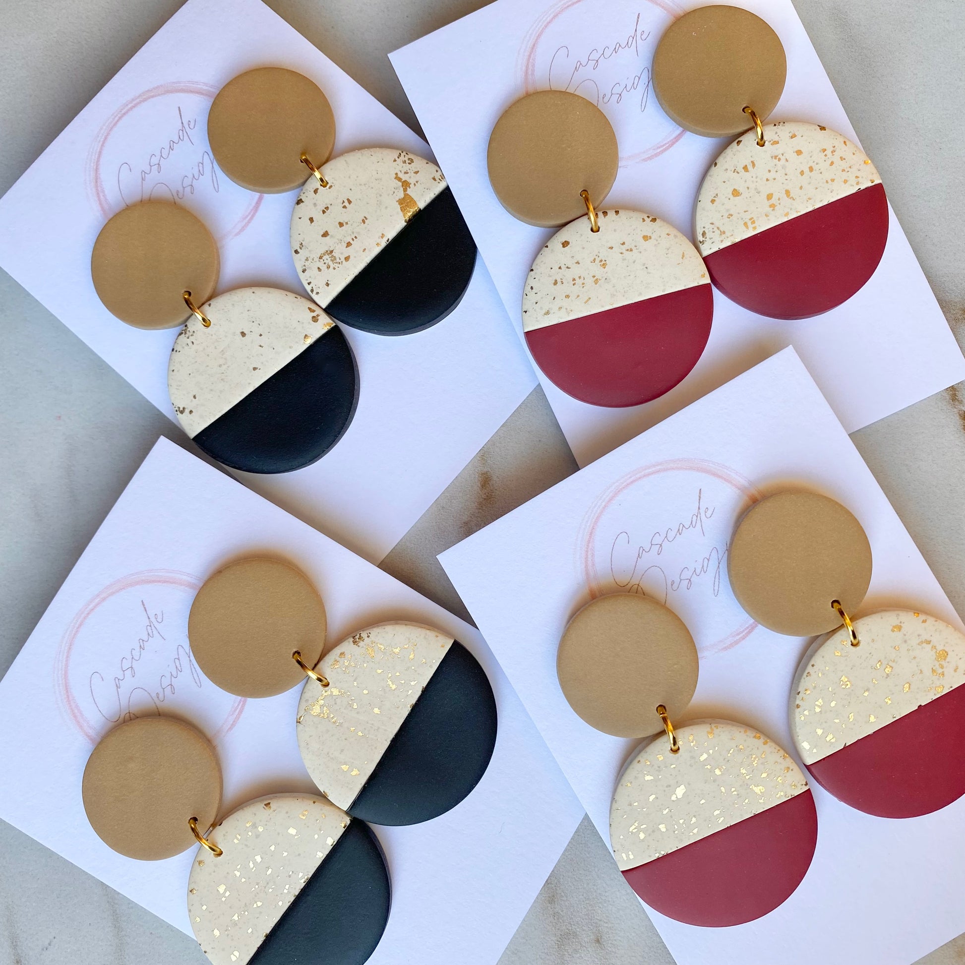 Abito corto con drappeggio