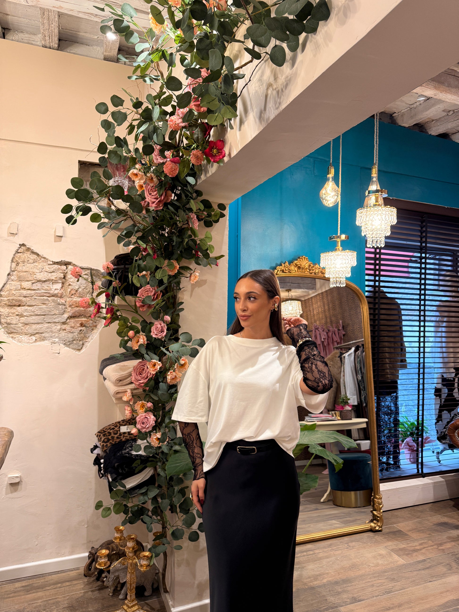 T-shirt a maniche lunghe con inserto in pizzo