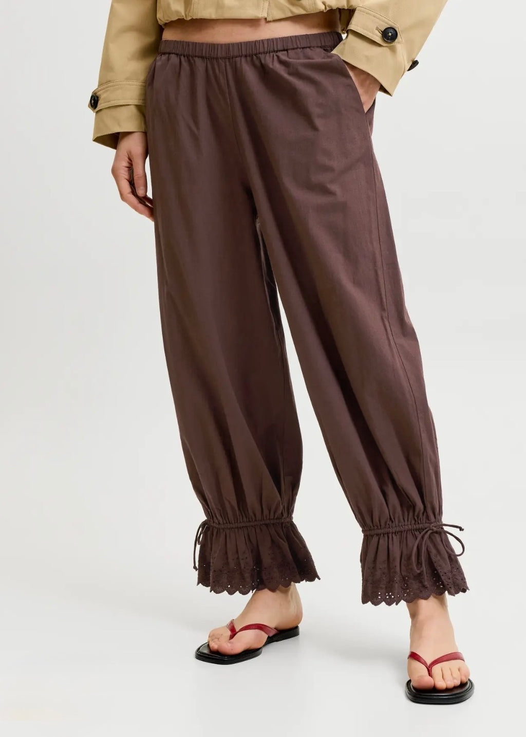 Pantaloni bloomer