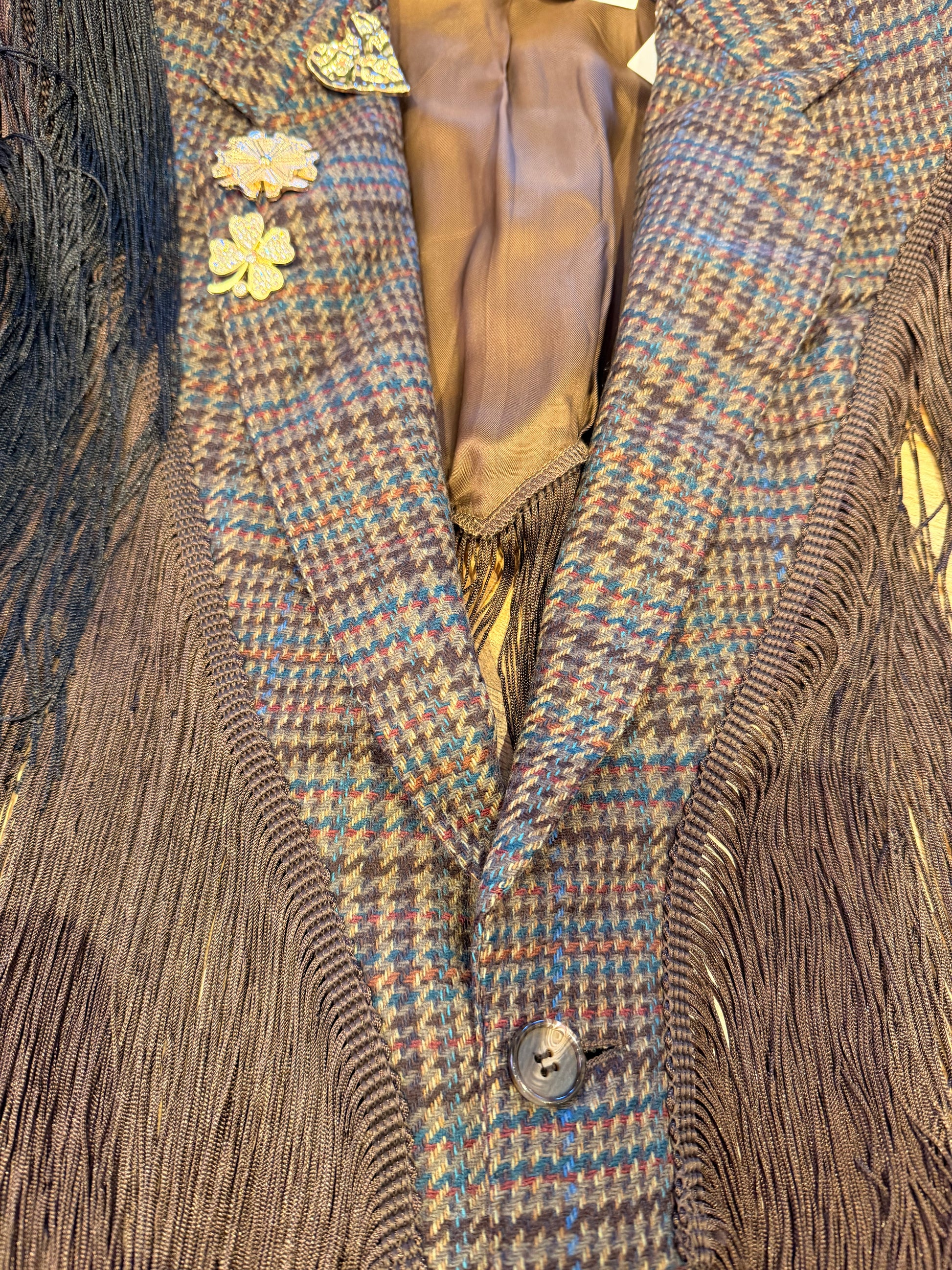 Coprispalle stile blazer check con frange