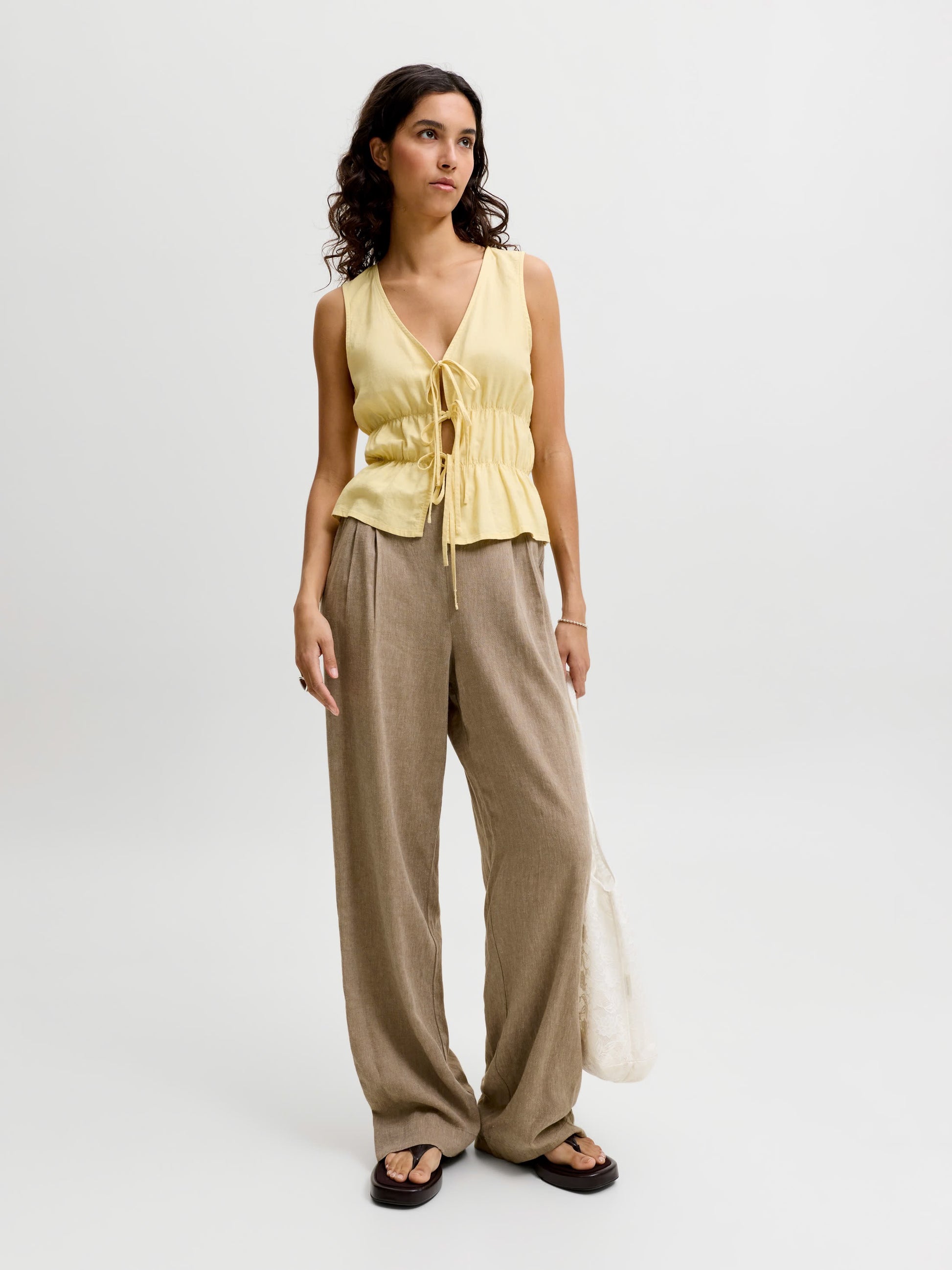 Pantaloni misto lino