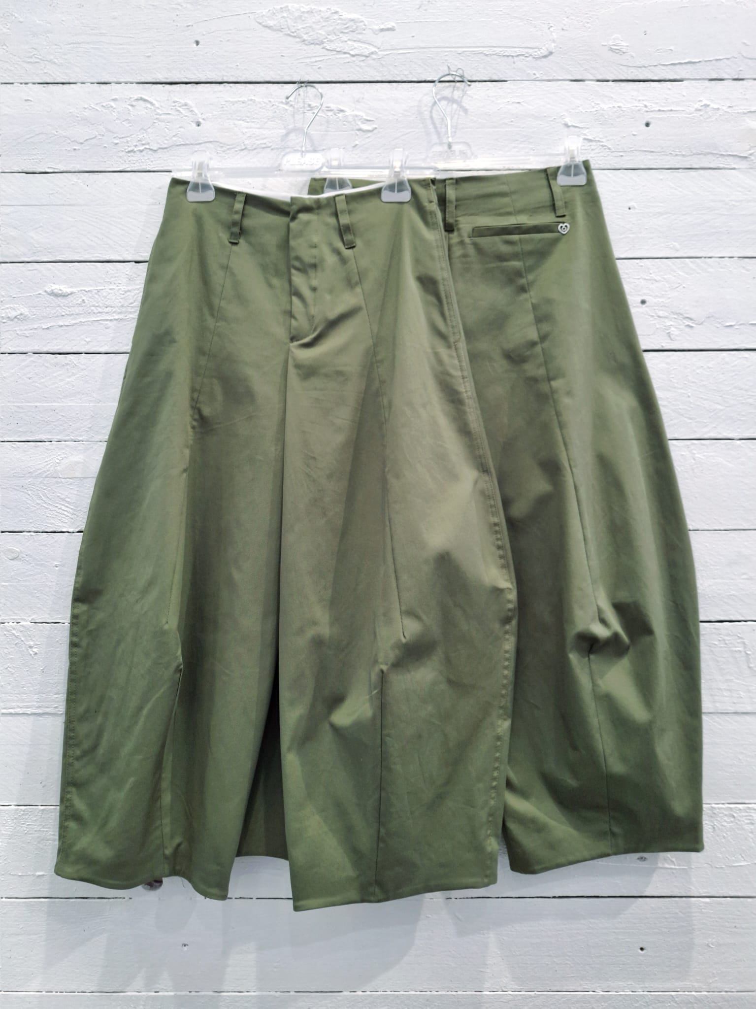 Pantalone barrel