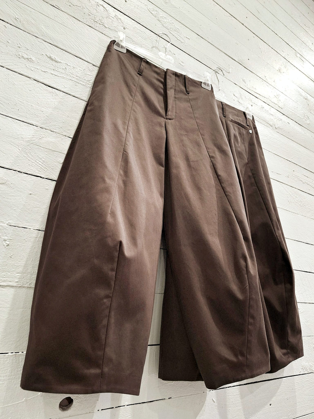 Pantalone barrel