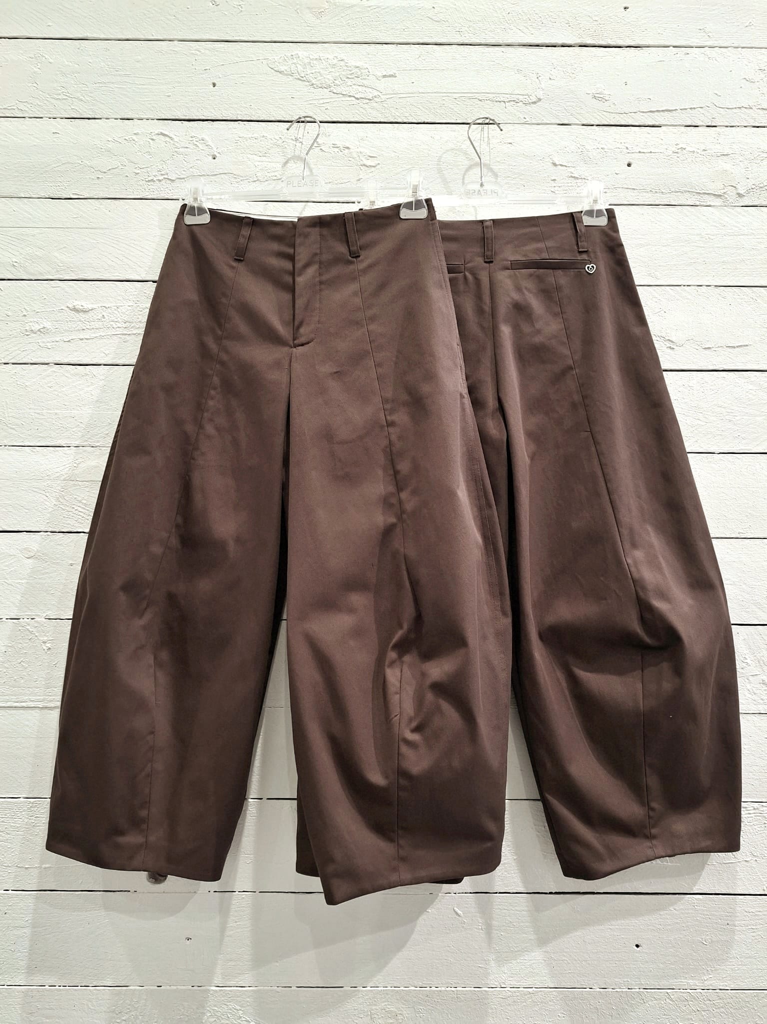 Pantalone barrel
